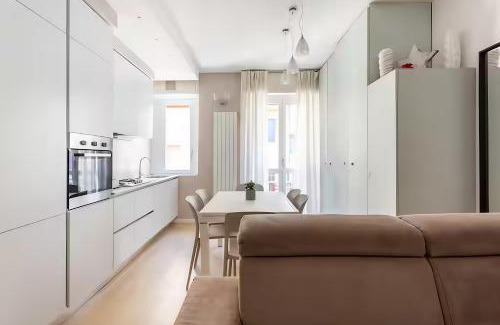 Porta Genova Apartamento | Silver House [Navigli - Tortona]