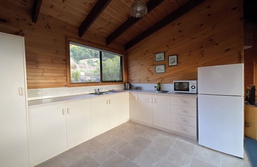 Claude Road Otro | Silver Ridge Retreat