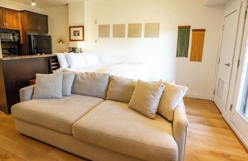 East Kootenay Apartamento | Silver Rock Studio w/Queen bed