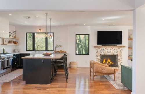 Silver Lake Casa | Silver Screen by AvantStay | Luxe Backyard Escape