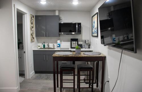 Poplar Grove Apartamento | Silver Studio