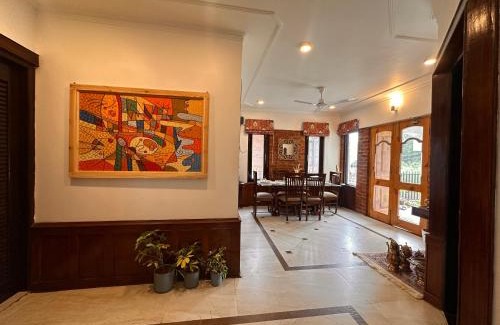 Nishat-Shalimar Casa | Silver Woods- A Boutique Cottage