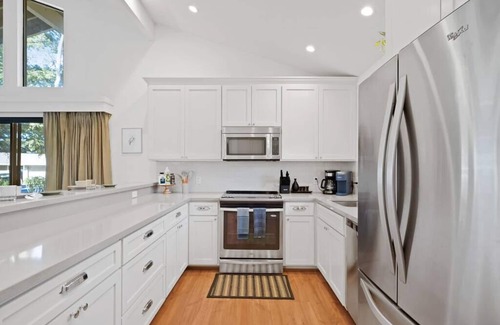 Napa Casa | Silverado Napa Breath Taking Remodel 3 bed 2 bath