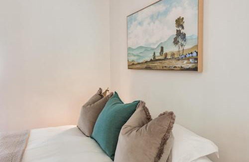 Stellenbosch Casa | Silvertree Collective Central Family Home