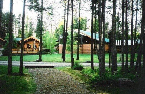 Coram Cabina | Silverwolf Log Chalet Resort