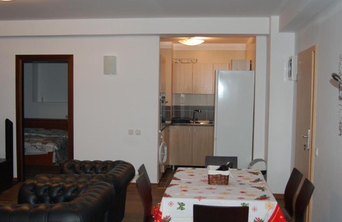 Predeal Apartamento | Simon Apartment