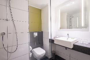 Simon's Town Hotel | Simon's Town Quayside Hotel