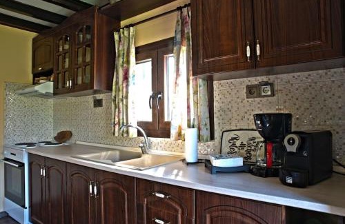 Makednoi Casa | Simon's Walnut Farm
