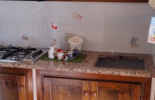 Villaggio delle Mimose Casa | Simone House is a cozy apartment house located in the Marina Residence resort.