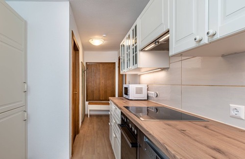 Sankt Urban Apartamento | Maisonette by Interhome