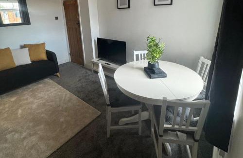 Heaton Apartamento | Simonside Apartment - Sleeps 6 -Parking