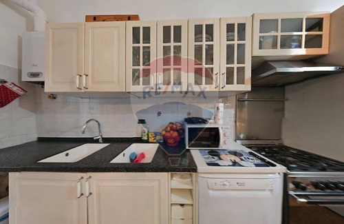 Rivarolo Ligure Apartamento | Simple and essential apartment not far from the center