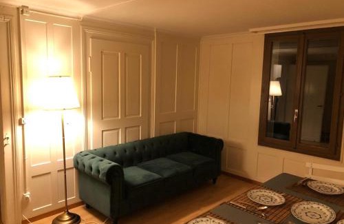 Burgdorf Apartamento | Simple Flat 64m2 Center private Parking SMALL BATHROOM