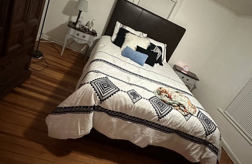 Solvay Casa | Simple home w/ literally everything you want to explore just right down the road