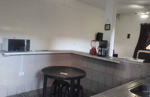 Itanhaem Casa | Simple house 5 km from the beach in Itanhaém – affordable and functional