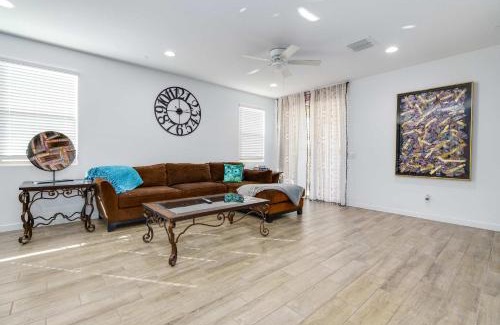 Estrella Village Casa | Simple Retreat Budget-Friendly and Convenient