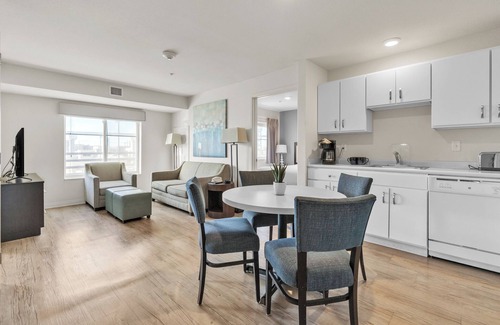 Far North Central Apartamento | Simplicity At the Rim 1204 I Comfy 2 bed 2 Bath
