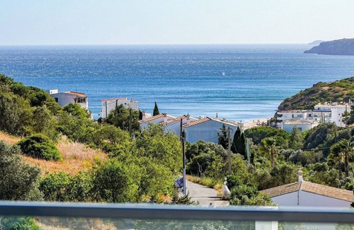 Salema Villa | Simply Salema - Villa Praia Dourada - Ocean Villa