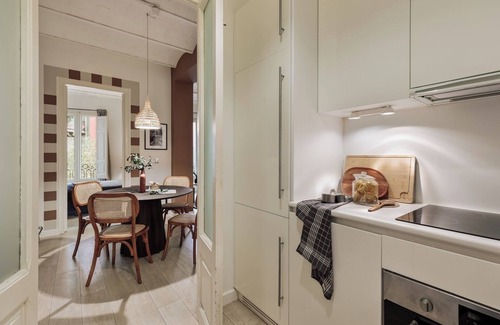 Sant Gervasi – la Bonanova Apartamento | Sinan - 2 bedrooms and balcony in Sant Gervasi