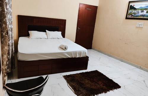 Varanasi Casa | SINGH'S DELIGHT