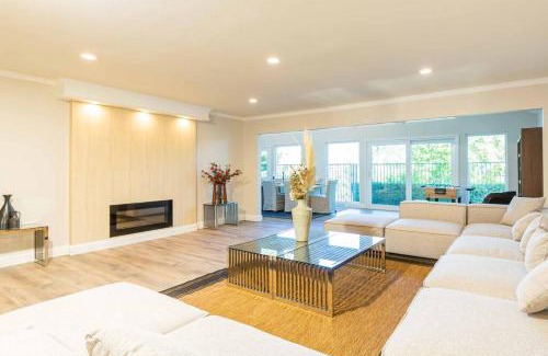 Glendora Casa | Single Level House with view and pool
