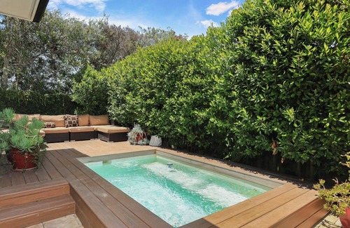 Corona del Mar Casa | Corona del Mar casa privada de un solo nivel con spa, cerca de las playas
