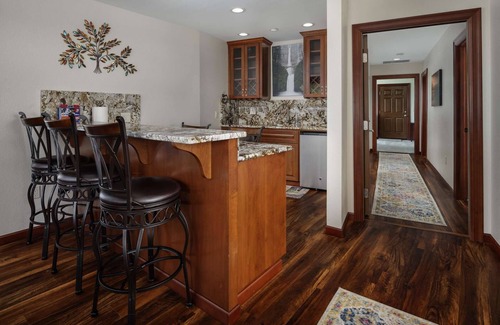 Dayton Casa | Great Deals on Summer Stays!