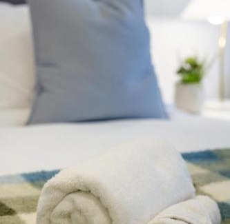 Christchurch City Centre Apartamento | Single Level, Studio Retreat, in Bath Street