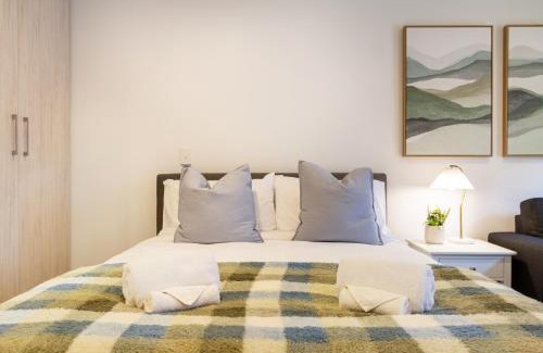 Christchurch City Centre Apartamento | Single Level, Studio Retreat, in Bath Street