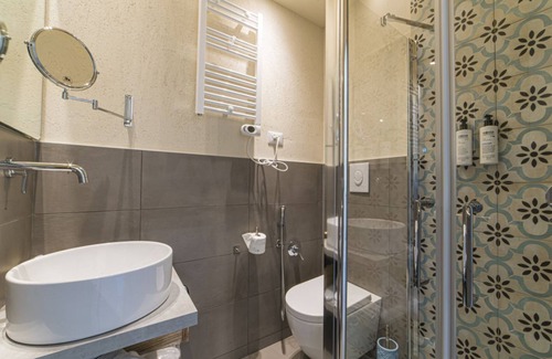 Pescara Cama Y Desayuno | Single room with private bathroom near Pescara airport
