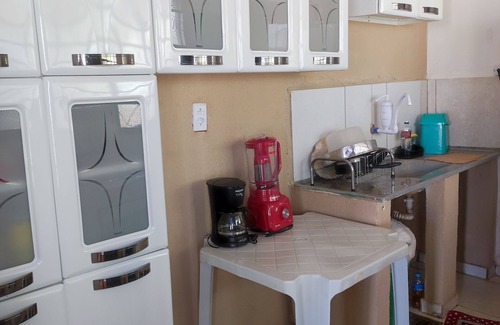 Aero Rancho Casa | Single storey house with large backyard