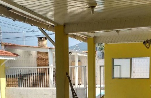 Itanhaem Casa | Casa de una planta a 300mts de la playa, ideal para familias y parejas., Excelente ubicación.