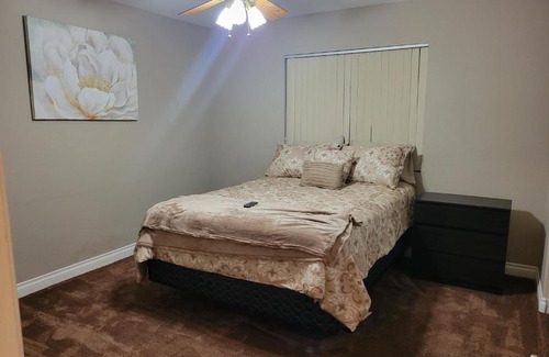 North Las Vegas Casa | Single story 2800 sqft Lovely home