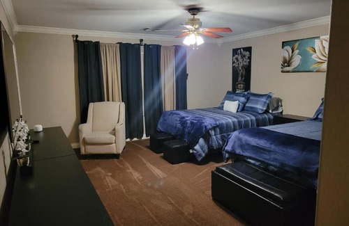 North Las Vegas Casa | Single story 2800 sqft Lovely home