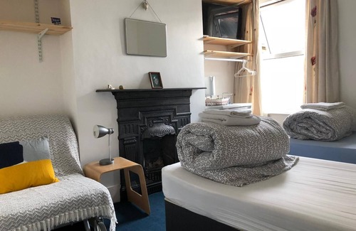 Lewisham Casa | Habitaciones individuales / dobles / dobles en Catford Homestay