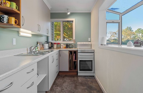 Turangi Casa | Singlee - Turangi Holiday Home