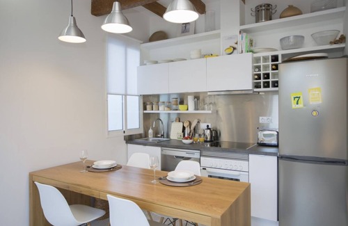 El Pilar Apartamento | Singular Stays Roger de Flor