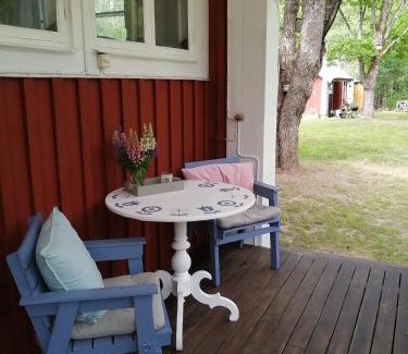 Hogsby Municipality Apartamento | Sinnerskog - Urlaub im alten Bahnhof