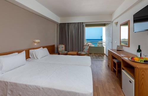 Petaloudes Complejo | Sirene Beach Hotel - All Inclusive