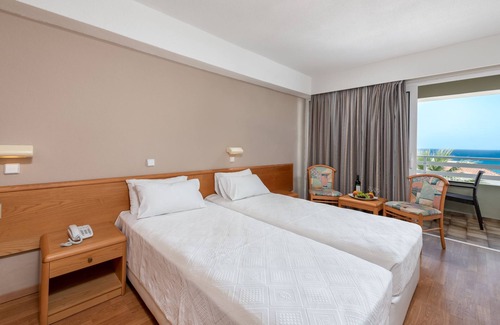 Petaloudes Complejo | Sirene Beach Hotel - All Inclusive