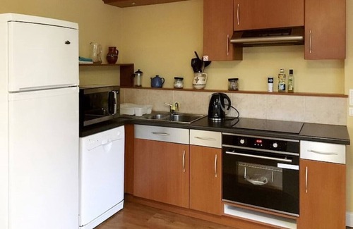 Lehon Apartamento | Sisley - Dinan, beautiful apartment with stunning views