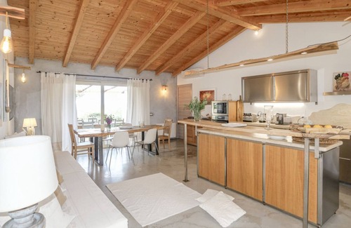 Arzachena Villa | Sispantu Sa 'oghe 'e su 'entu Cottage