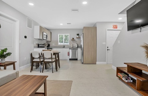 Downtown Fort Lauderdale Villa | Sistrunk Shades Villa #5 - Brand New Downtown Fort Lauderdale Florida Townhome