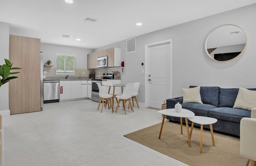 Downtown Fort Lauderdale Casa | Sistrunk Shades Villas 2 Townhomes Combined Brand New Townhomes in Downtown