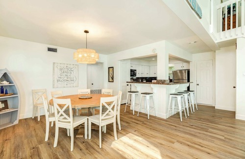 Pirates Beach Casa | Sit. Stay. Beach Day Steps Away!