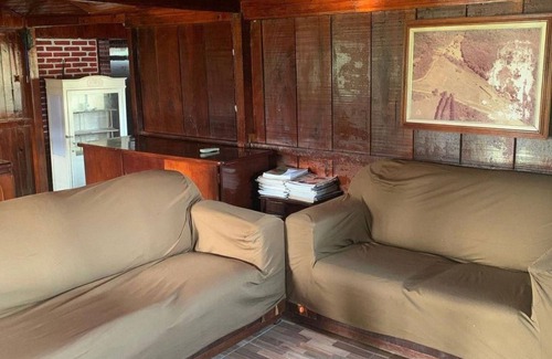 Embu-Guacu Casa | Site in Embu-Guaçu with ballroom, games and pool!