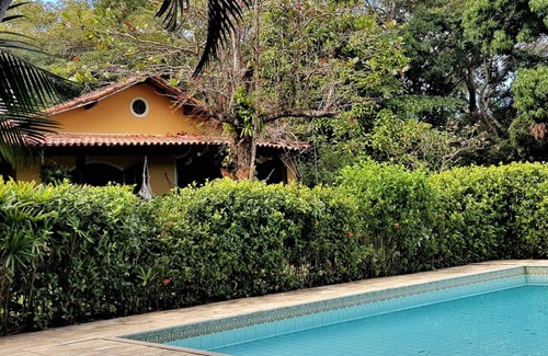 Porto da Roca Casa | Site with swimming pool, barbecue and beautiful view