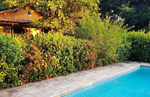 Porto da Roca Casa | Site with swimming pool, barbecue and beautiful view