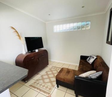 Cape Town Apartamento | Sixth Avenue Residence Halaal Accommodation Cape Town