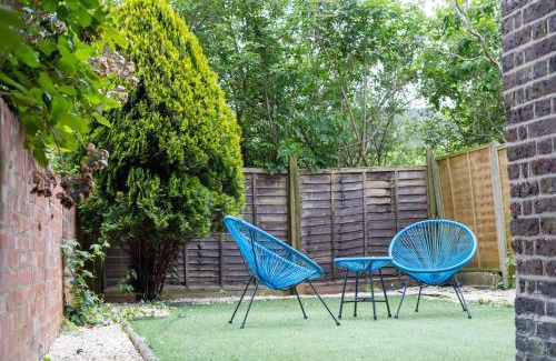 Hillrise Apartamento | Sizzling London Studio with Jacuzzi & Private Bath